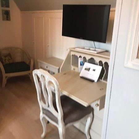 Les Chaumieres Du Pays D'Auge Bed & Breakfast Le Breuil-en-Auge Екстериор снимка