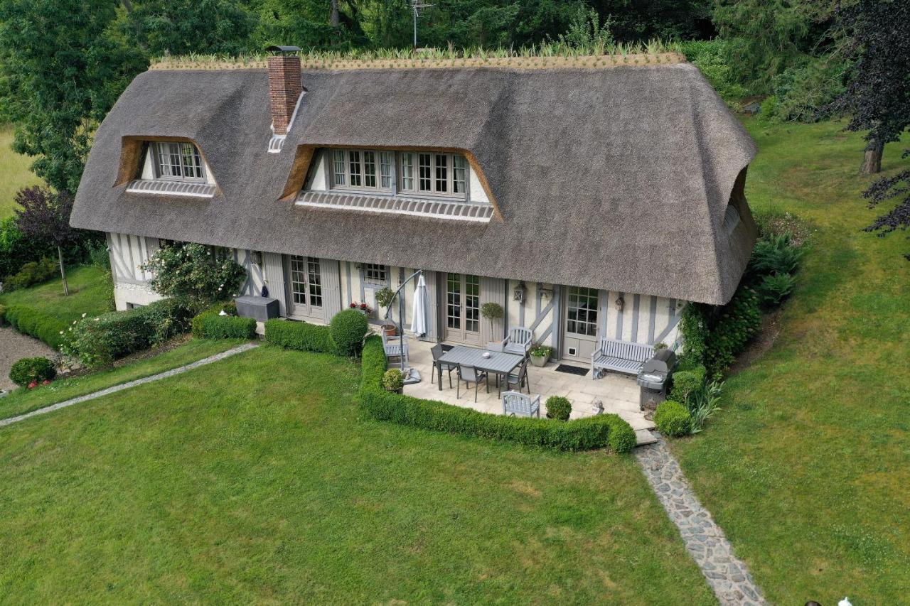 Les Chaumieres Du Pays D'Auge Bed & Breakfast Le Breuil-en-Auge Екстериор снимка
