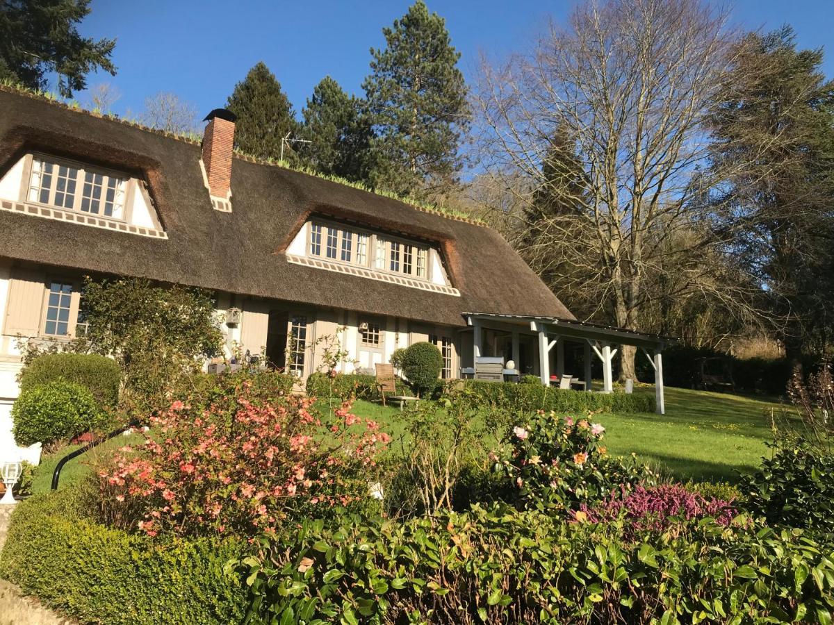 Les Chaumieres Du Pays D'Auge Bed & Breakfast Le Breuil-en-Auge Екстериор снимка