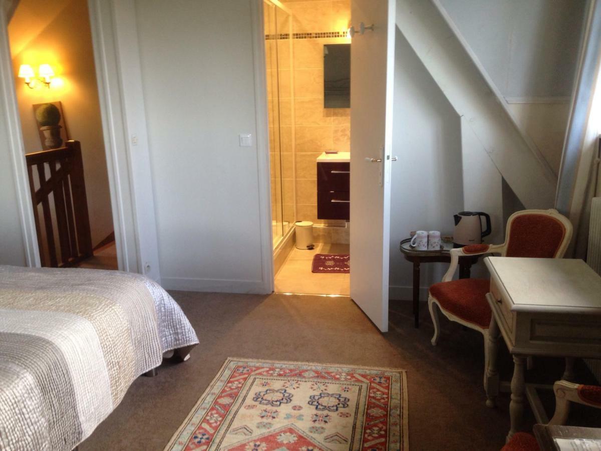 Les Chaumieres Du Pays D'Auge Bed & Breakfast Le Breuil-en-Auge Екстериор снимка