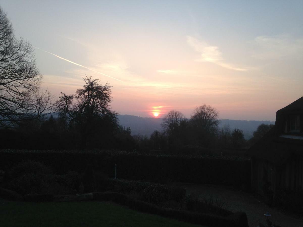 Les Chaumieres Du Pays D'Auge Bed & Breakfast Le Breuil-en-Auge Екстериор снимка