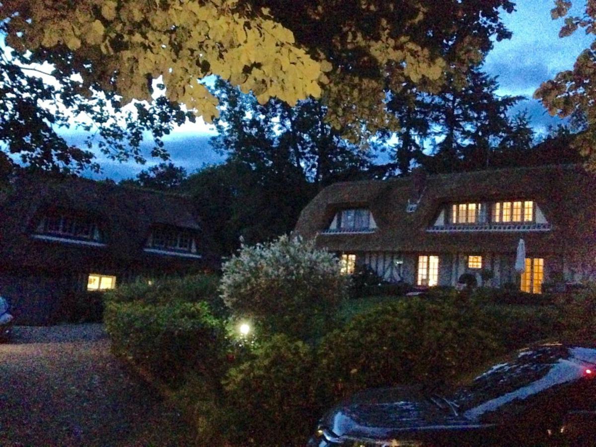 Les Chaumieres Du Pays D'Auge Bed & Breakfast Le Breuil-en-Auge Екстериор снимка